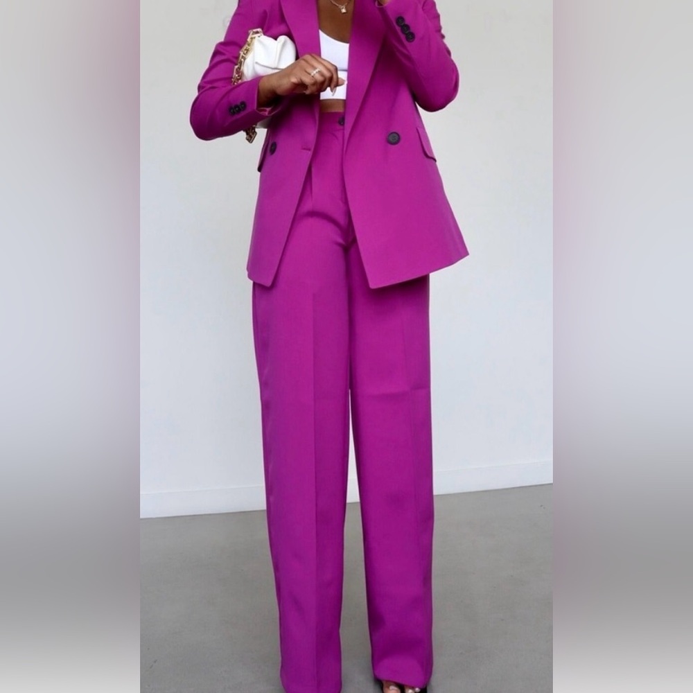 Vibrant Purple Double Breasted Women's Suit Set